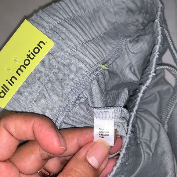 KIDS ALL IN MOTION  HIGH-RISE LOOSE FIT JOGGER SIZE XL (14), SPORT KIDS WEAR - Picture 6 of 9